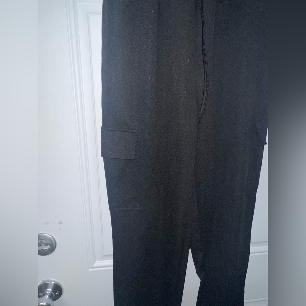 Love poem solid strapless cargo jogger jumpsuit size medium - Picture 4 of 16